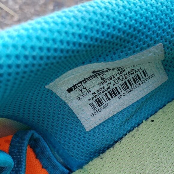 YOUTH Nike Kobe Mentality - Youth Running Shoes - SIZE 7Y - Picture 12 of 12